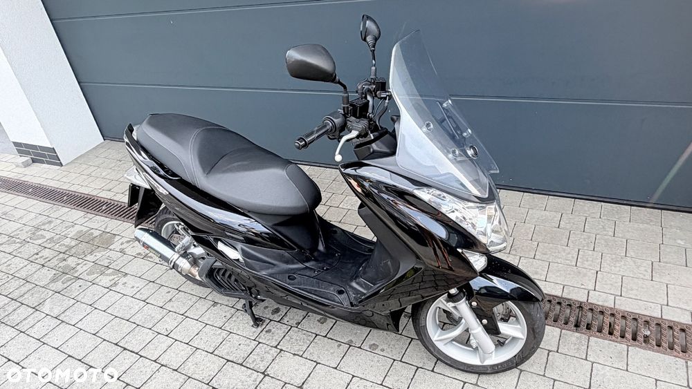 Yamaha Majesty - 4