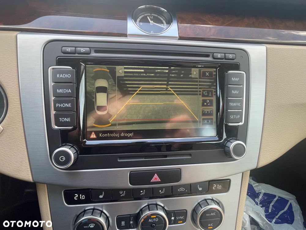 Volkswagen CC 2.0 TDI DPF BMT DSG - 9