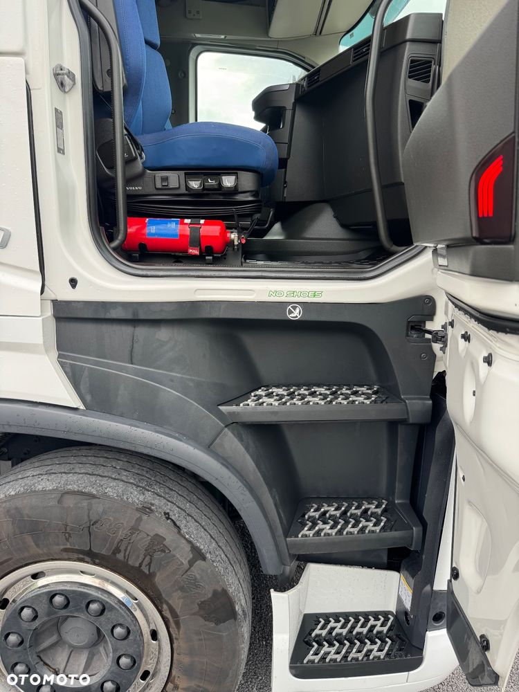 Volvo FH 500 / Automat / 2 Zbiorniki / Full Led / Euro 6 / I COOL Park / Super Stan / z Francji - 18