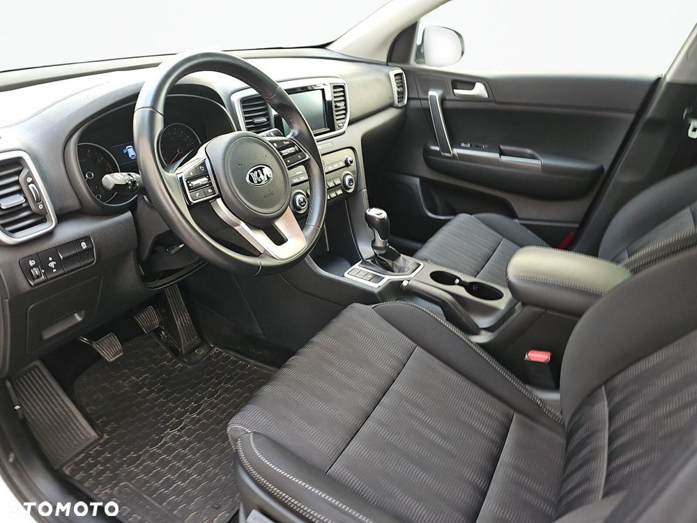Kia Sportage - 12