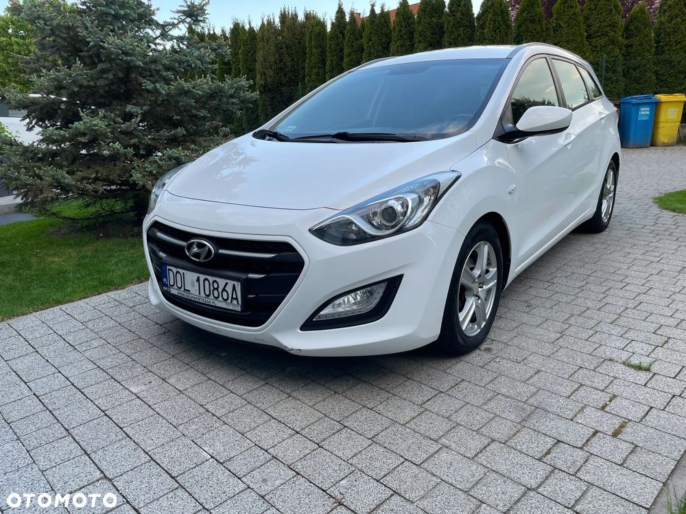 Hyundai i30 1.4 CRDi Classic + - 3