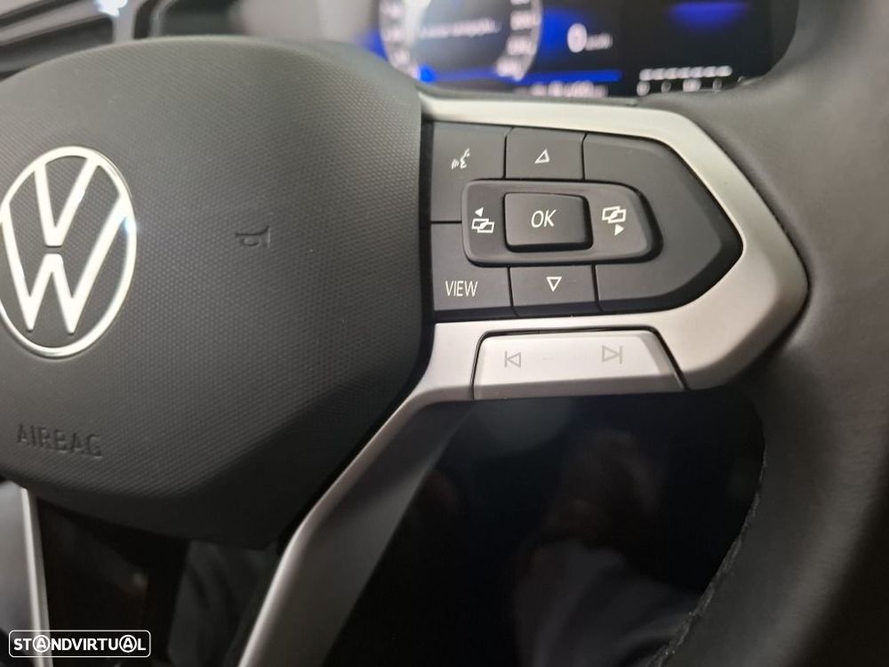 VW Taigo 1.0 TSI Urban DSG - 23