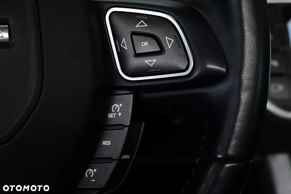 Land Rover Range Rover Evoque 2.0TD4 SE Dynamic - 29