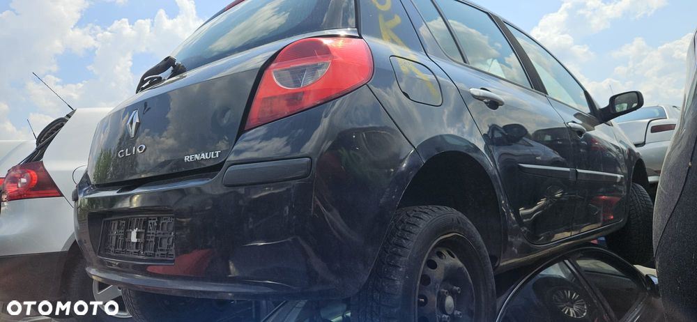 RENAULT CLIO III 05-09 1.6 K4M 804 - ZDERZAK TYL TYLNI NV676 - 10