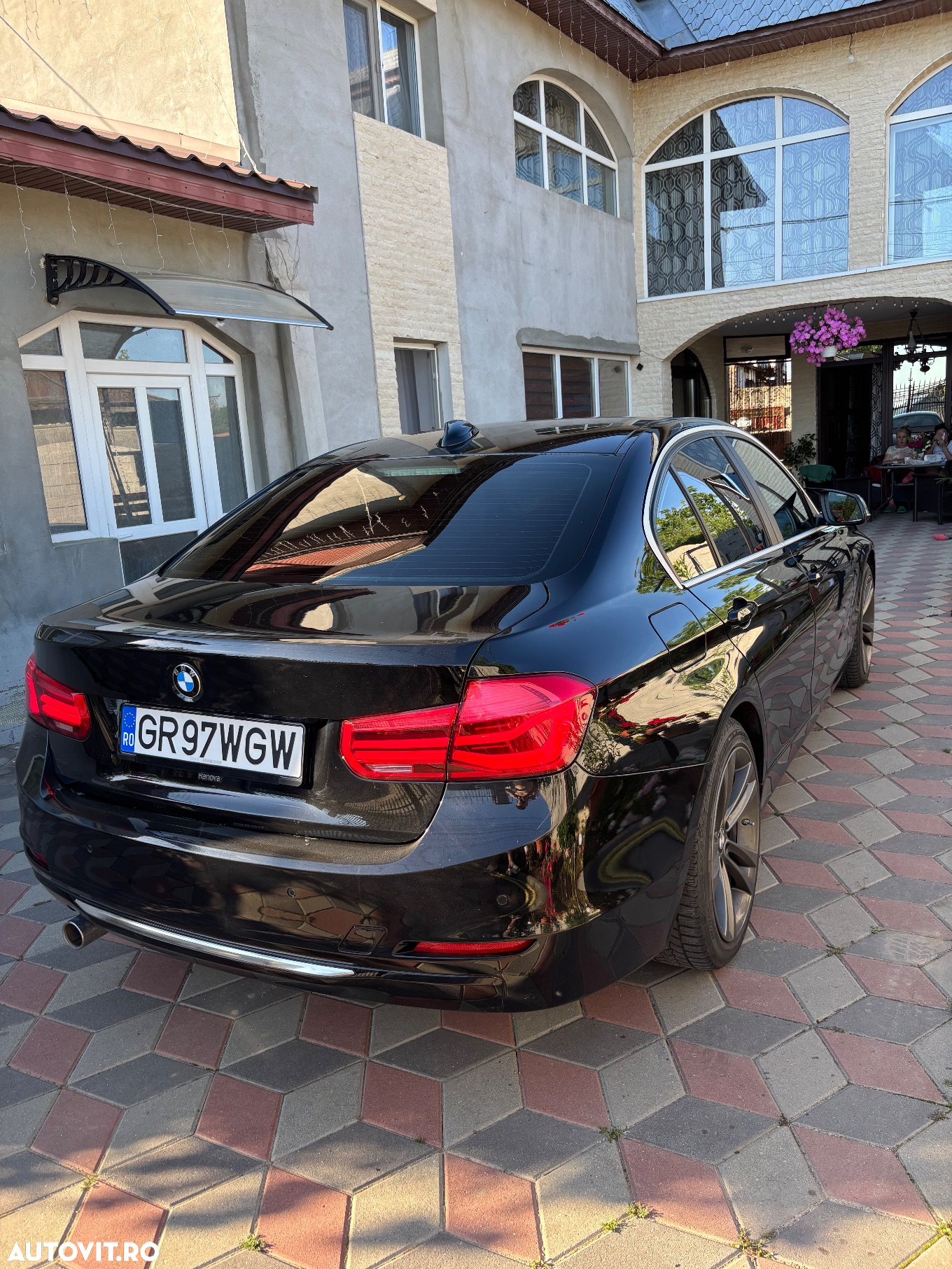 BMW Seria 3 316d Touring Aut. Advantage - 4