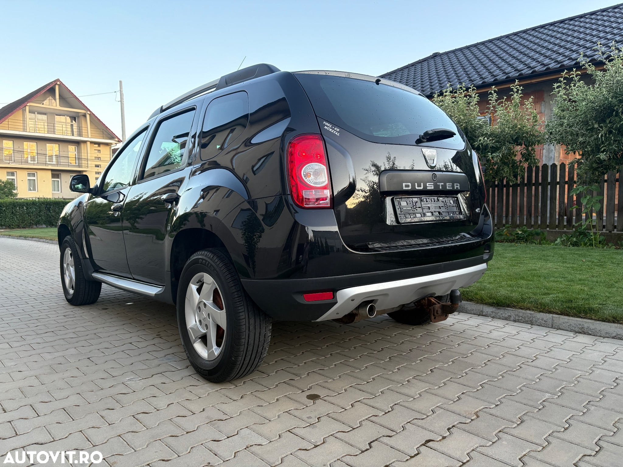 Dacia Duster 1.5 dCi 4x4 Laureate - 2