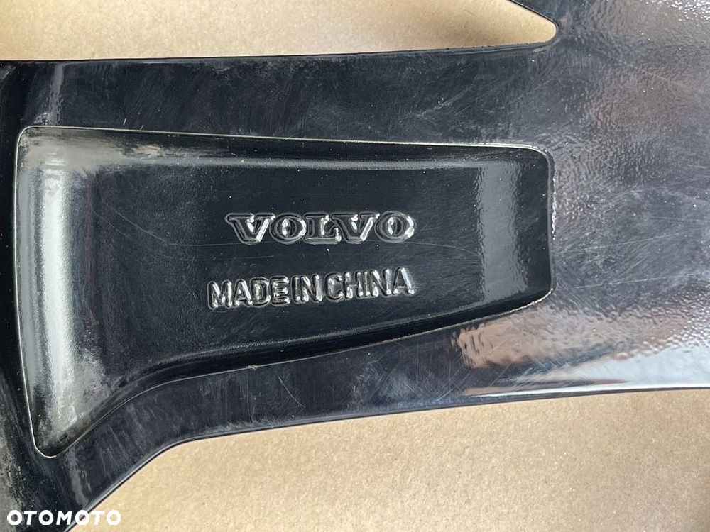 FELGA VOLVO XC60 II 8,5J 21 ET49,5 32271573 - 4