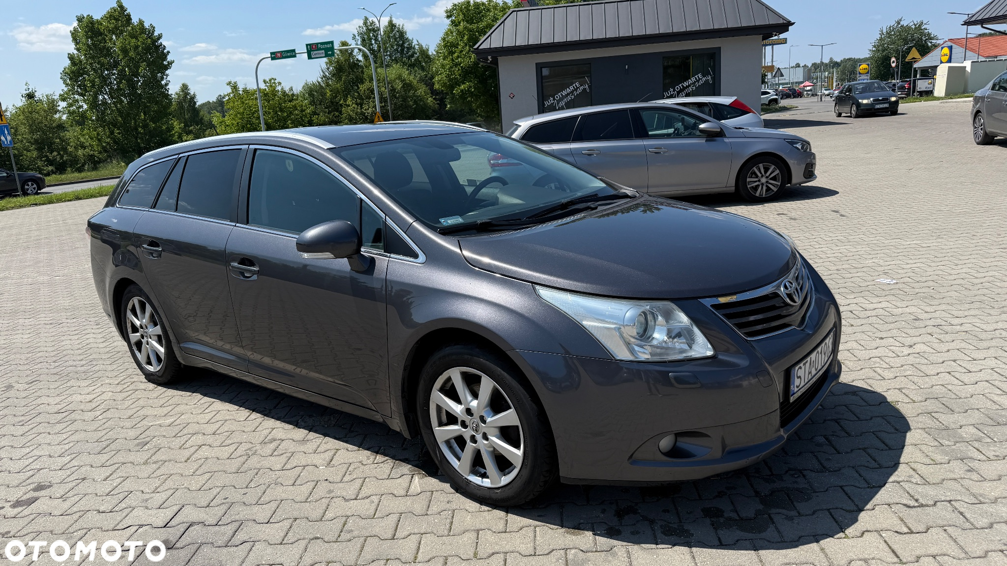Toyota Avensis 2.0 D-4D 2010 - 10