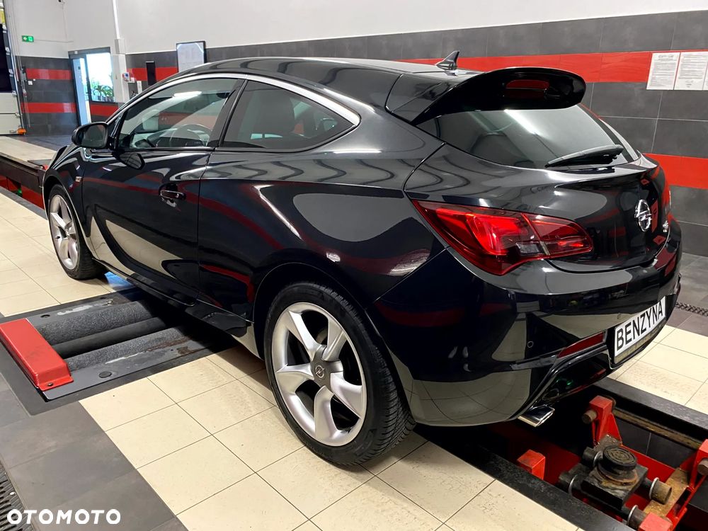 Opel Astra 1.6 Turbo Edition - 6