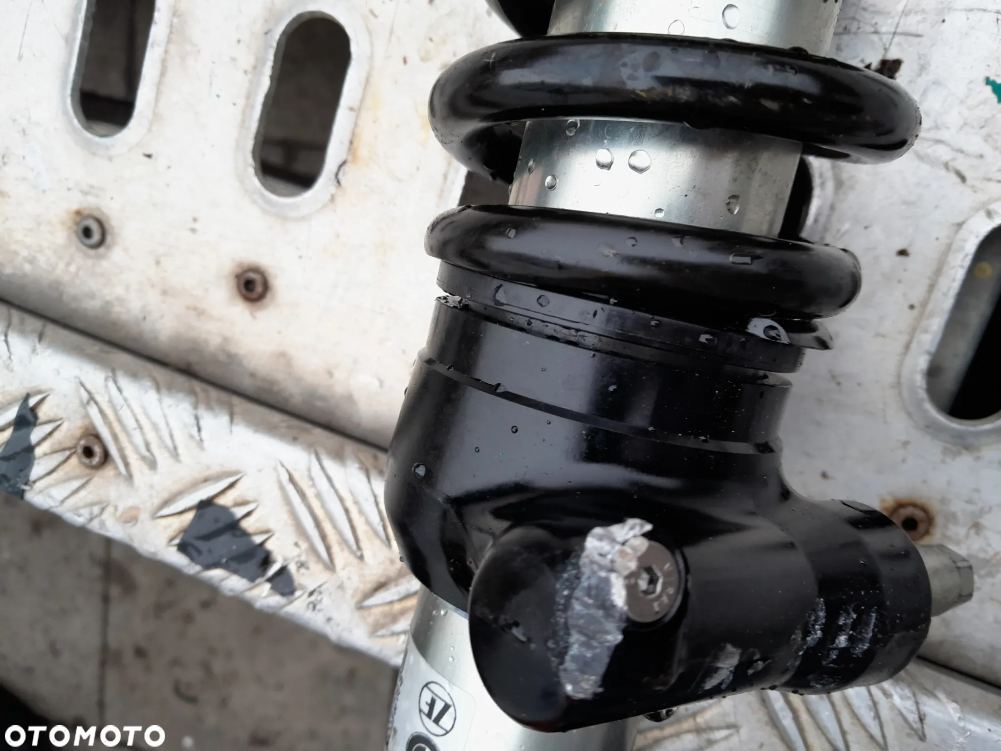 bmw r18 r 18 amortyzator tyl tylni tylny 8358434 - 7