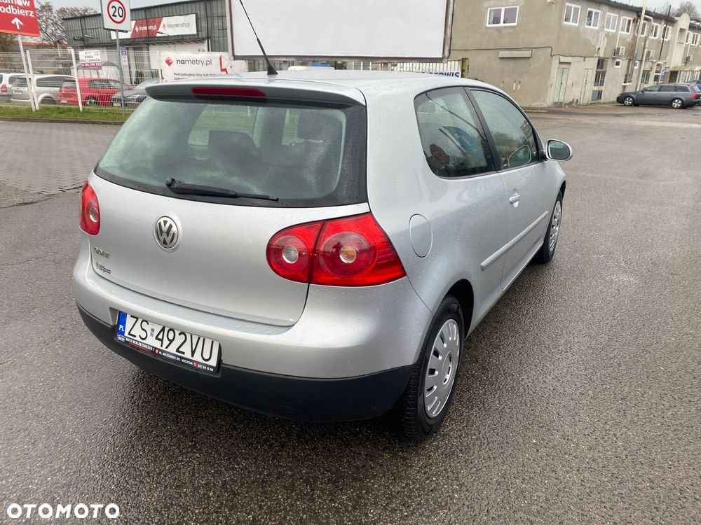 Volkswagen Golf 1.4 Comfortline - 23