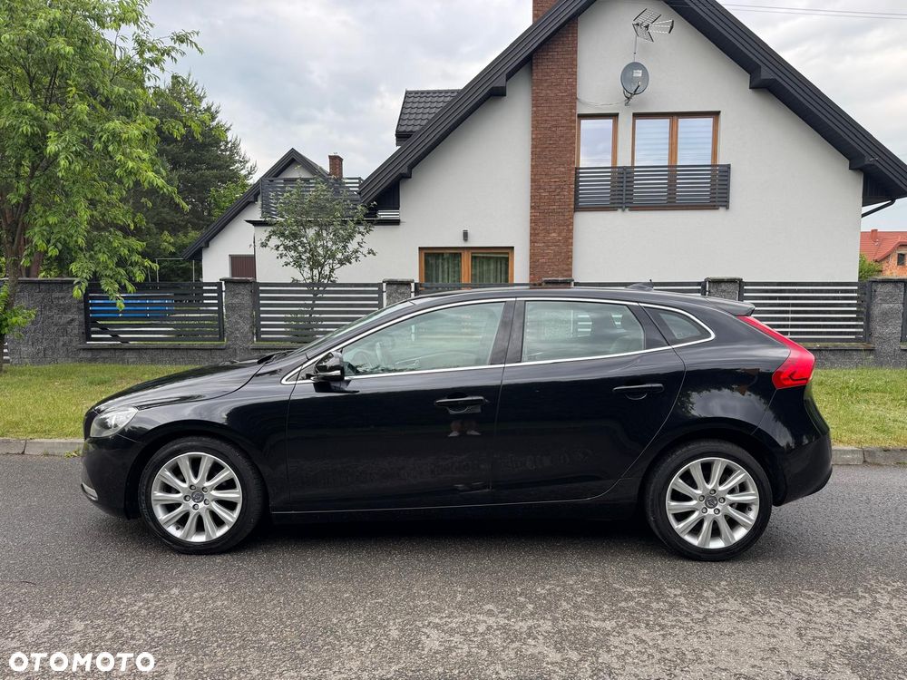 Volvo V40 D2 Summum - 27