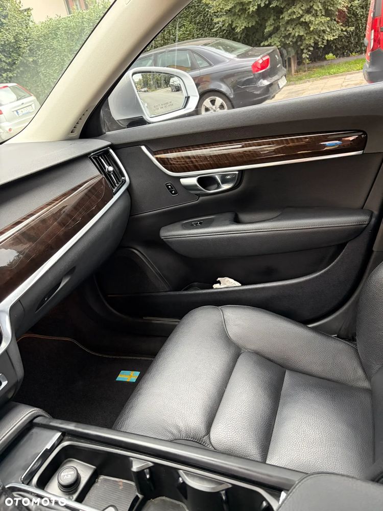 Volvo S90 T6 AWD Momentum - 4