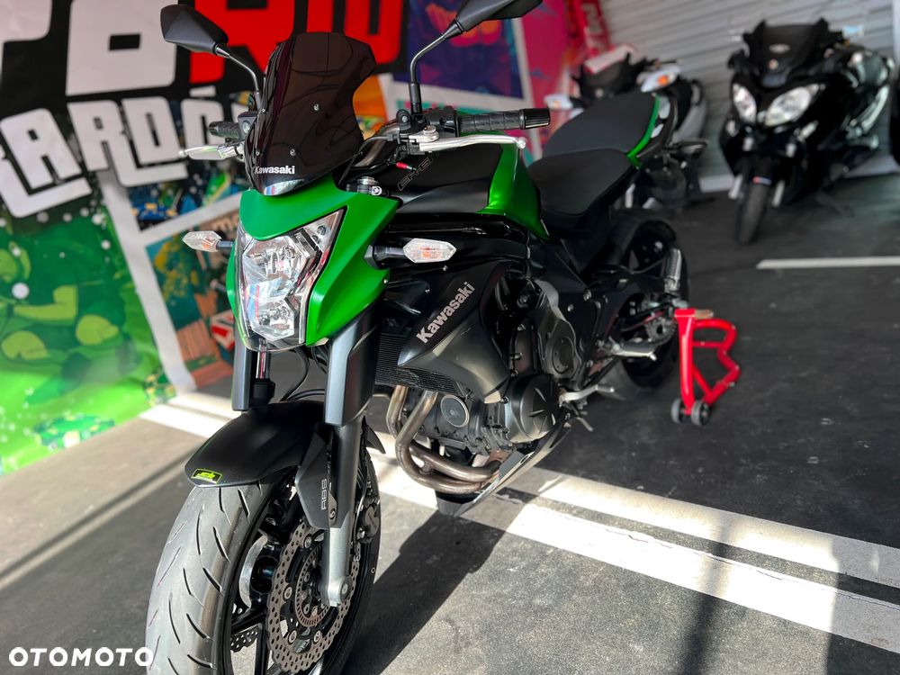 Kawasaki ER - 19