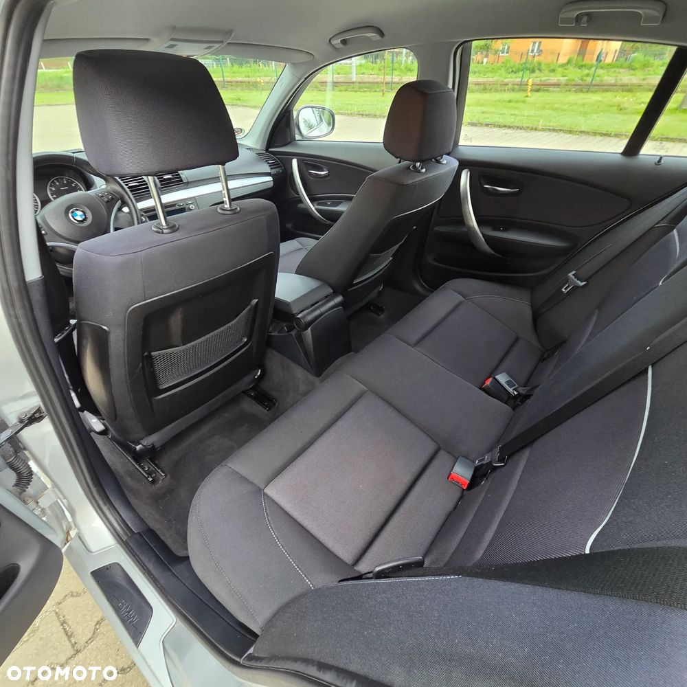 BMW Seria 1 - 16