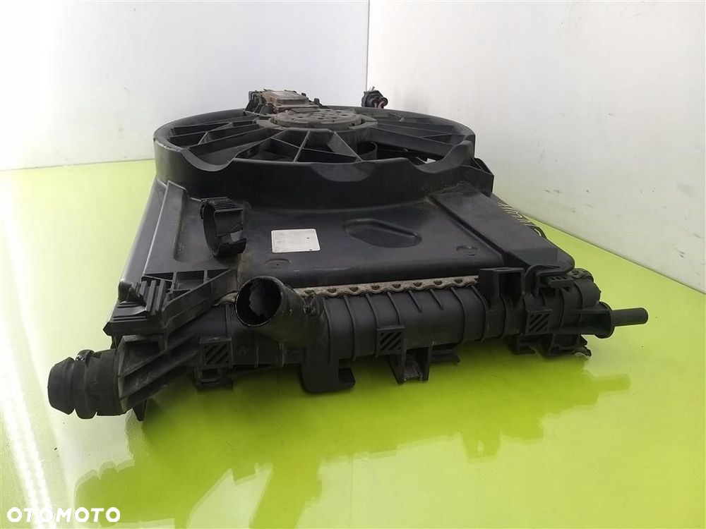 Chłodnica z wentylatorem Volvo V50 2.0D 136KM 2004-2012 FOMOCO M5H8005TL - 5