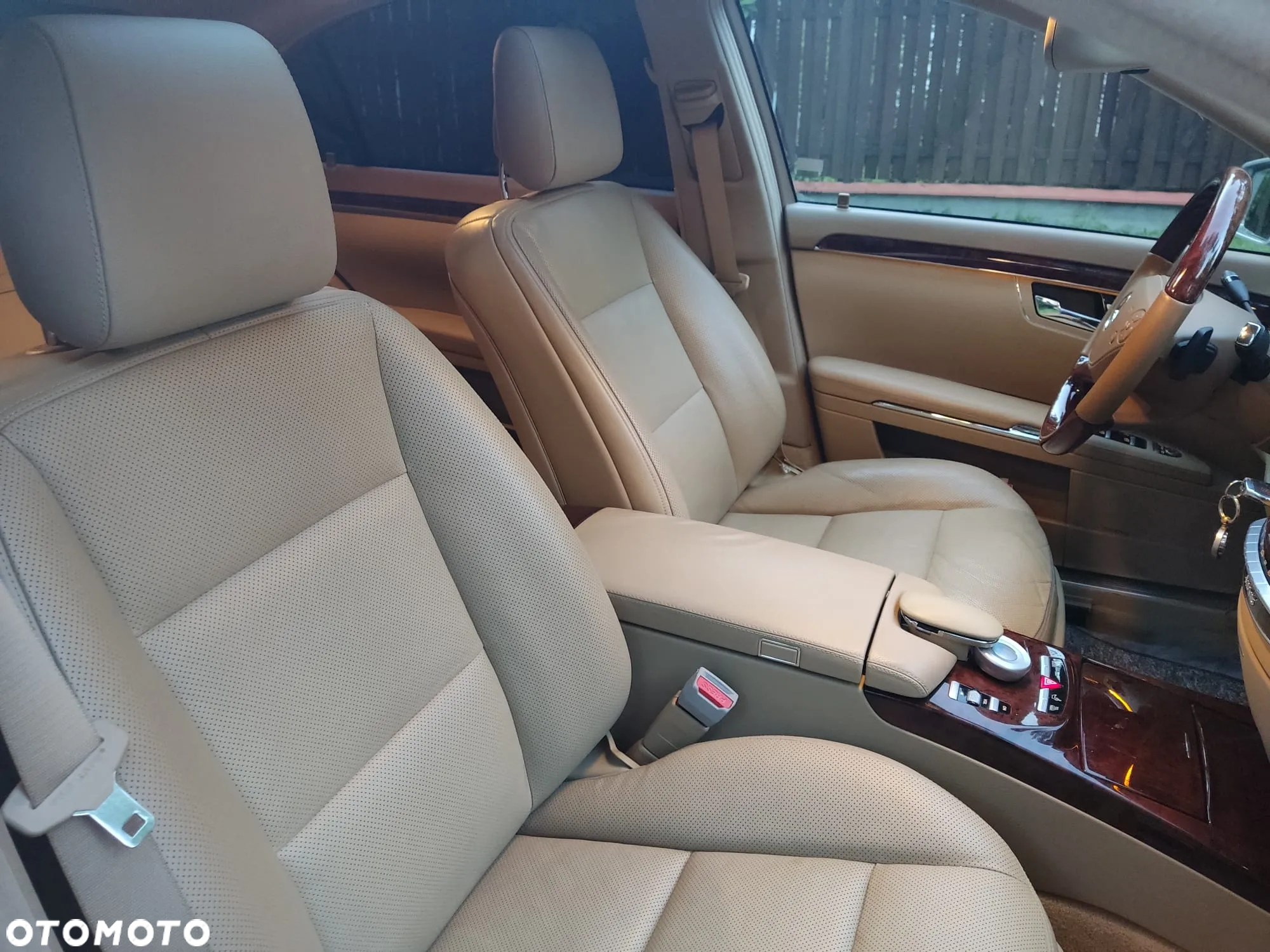 Mercedes-Benz Klasa S 500 L 4Matic 7G-TRONIC - 22
