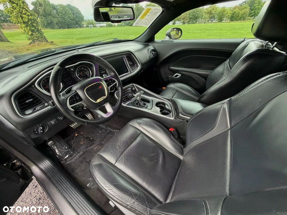 Dodge Challenger ver-3-6-gt-plus-awd - 14