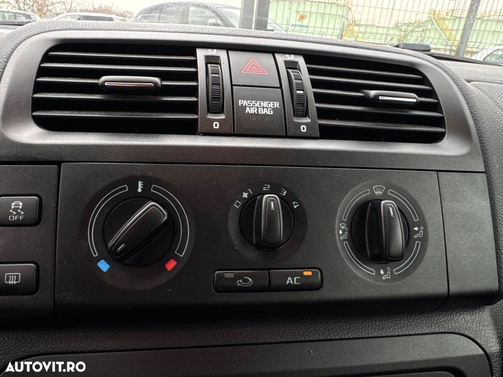 Skoda Fabia 1.2 TSI Ambiente DSG - 21