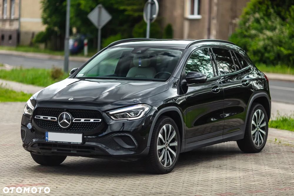Mercedes-Benz GLA 250 4-Matic - 3