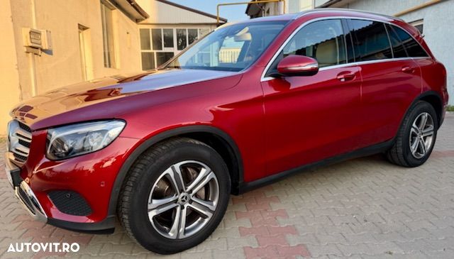 Mercedes-Benz GLC 250 4MATIC - 1