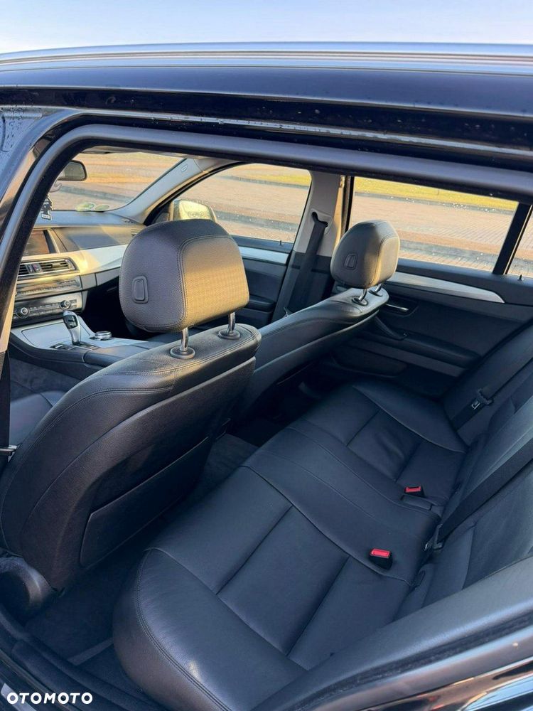 BMW Seria 5 520d - 7