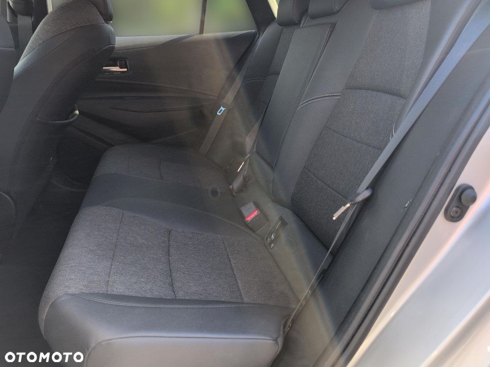 Toyota Corolla 2.0 Hybrid Comfort - 14