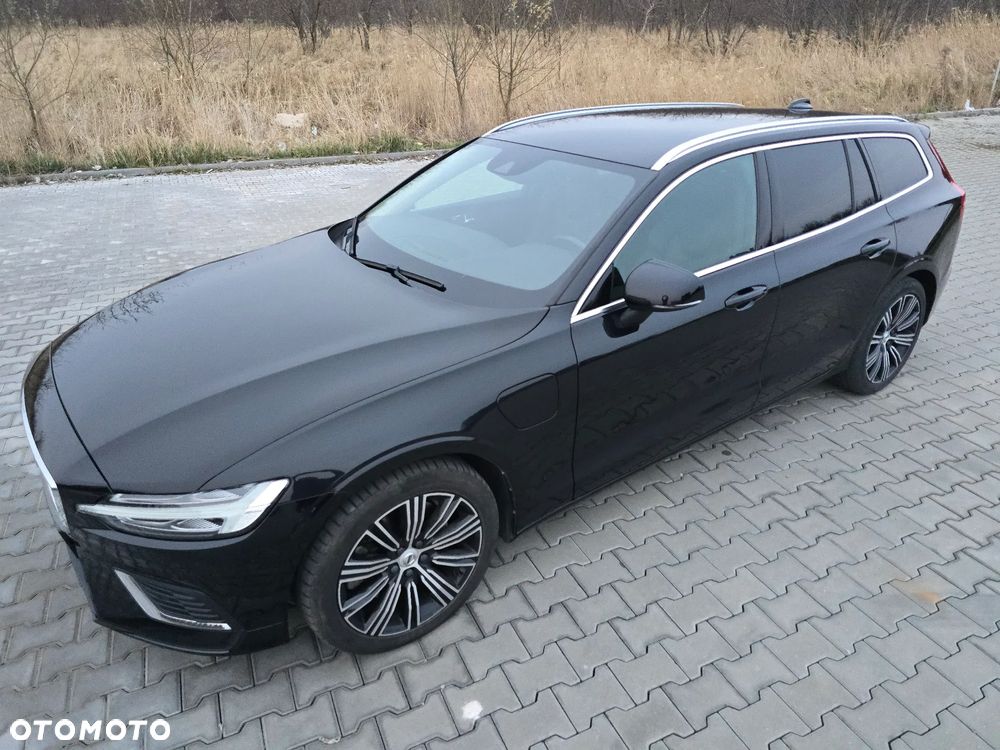 Volvo V60 T6 AWD Plug-In Hybrid Essential - 37