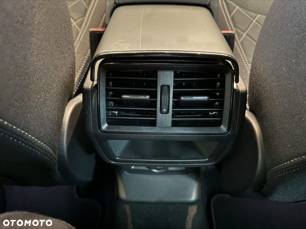 Skoda Karoq 1.5 TSI ACT Sportline DSG - 21