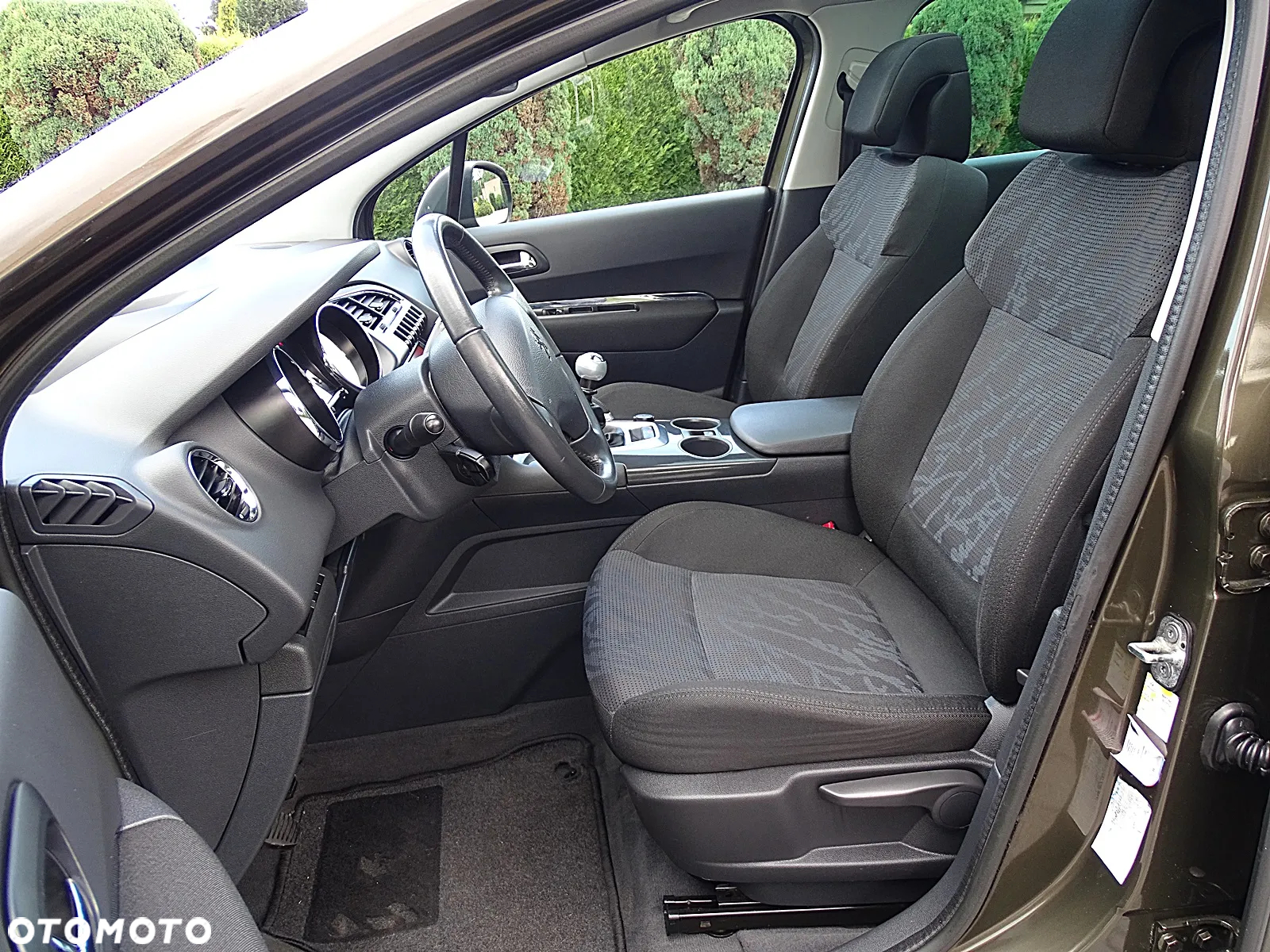 Peugeot 3008 2.0 HDi Premium - 29
