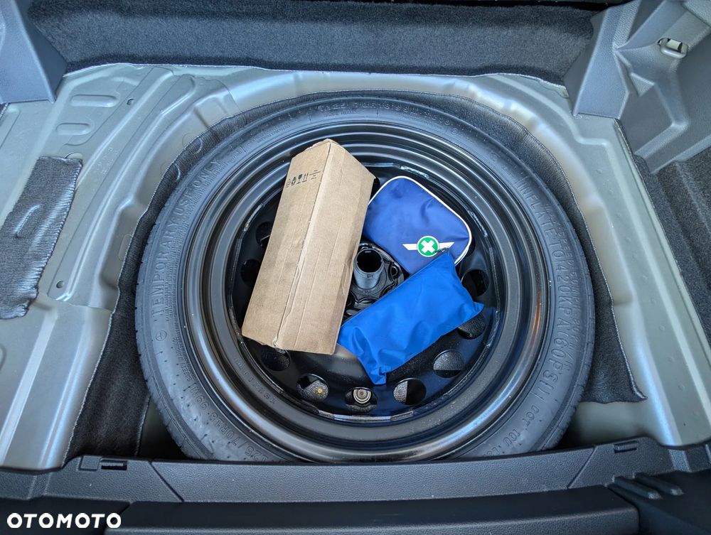 Volkswagen T-Cross 1.0 TSI Life Plus - 17