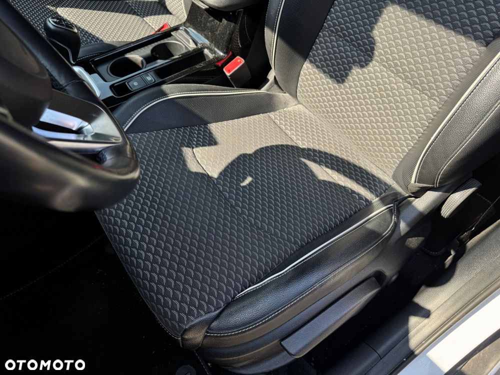 Kia XCeed 1.5 T-GDI Business Line - 6