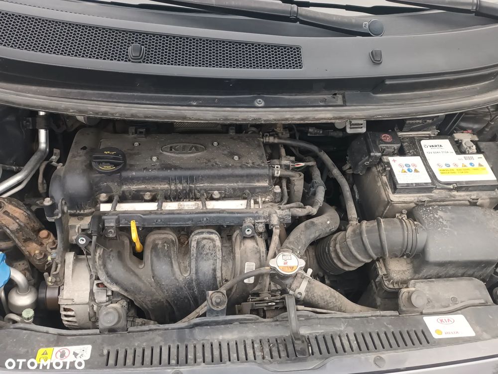 Kia Venga 1.4 CVVT Attract - 35