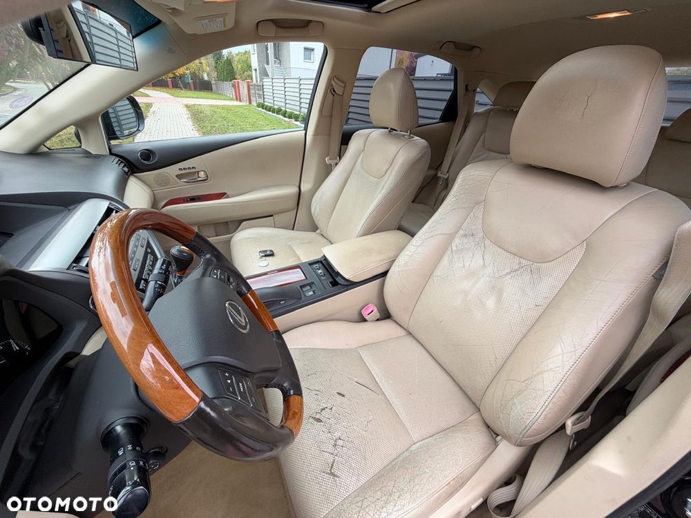 Lexus RX - 10