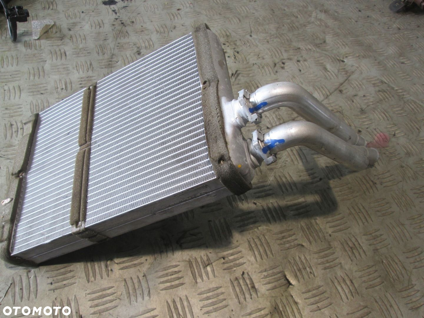 NAGRZEWNICA AUDI A5 8T SPOTRBACK 2011 - 4