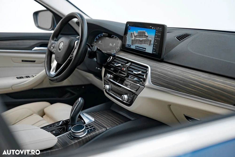 BMW Seria 5 530e xDrive AT PHEV - 26