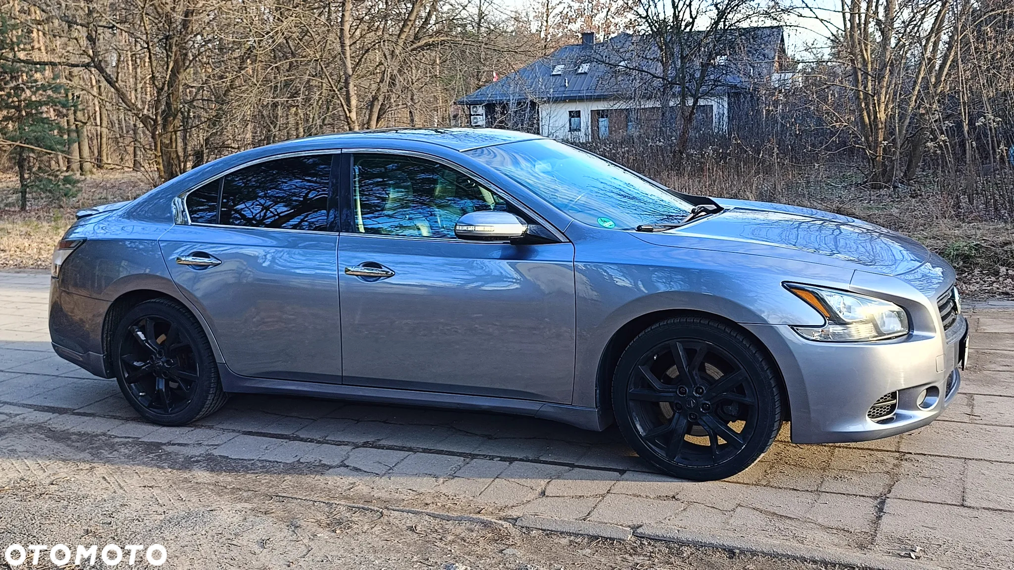 Nissan Maxima 3.5 S - 11