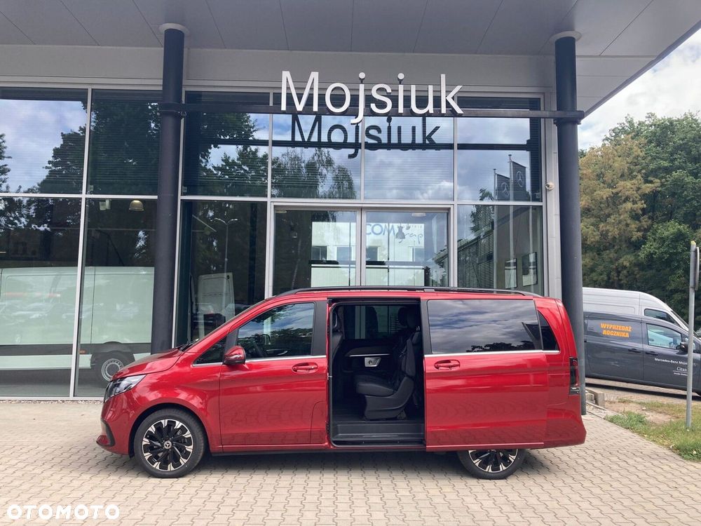 Mercedes-Benz Klasa V - 11