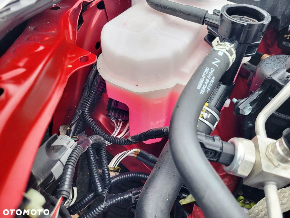 Toyota Corolla 1.8 Business Edition - 12