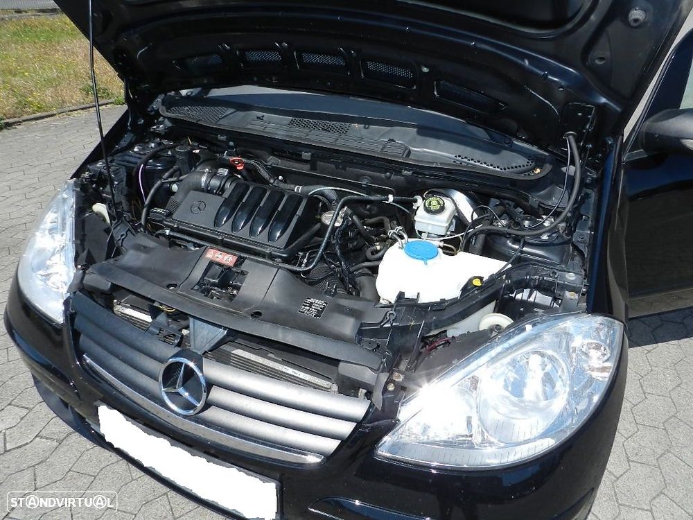 Mercedes-Benz A 160 CDI Avantgarde BlueEfficiency - 2