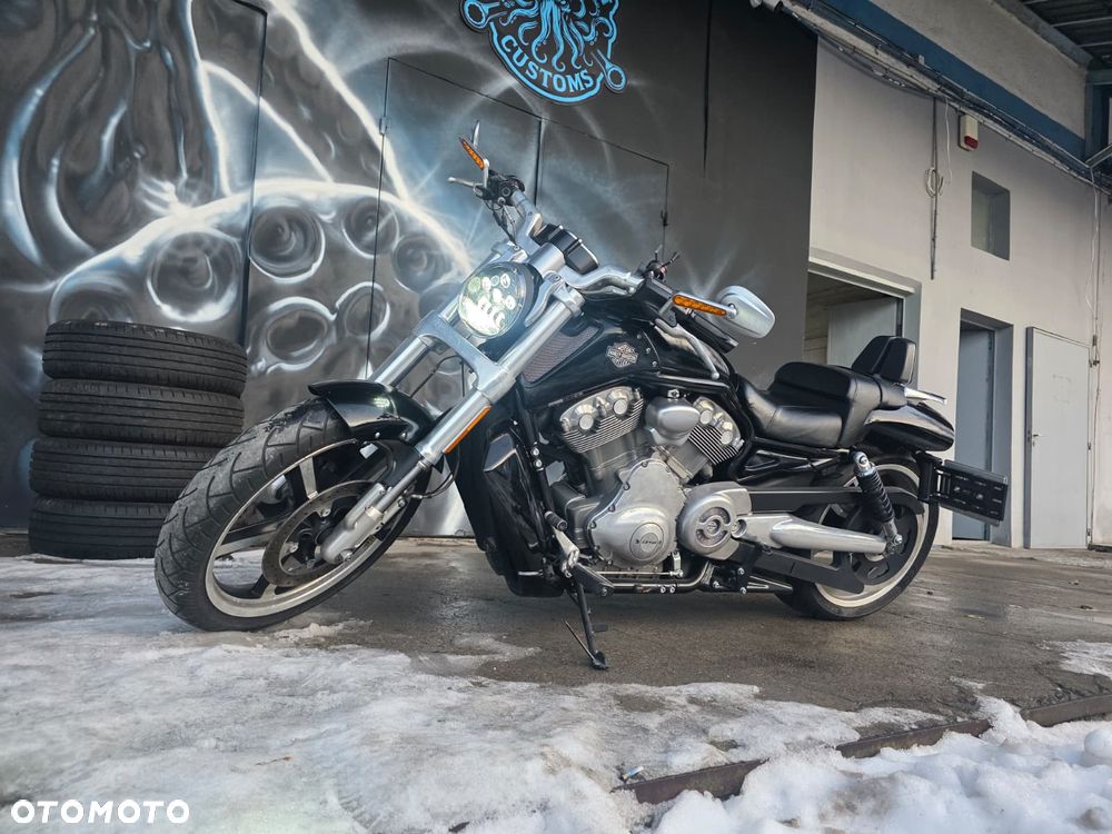 Harley-Davidson V-Rod Muscle - 1