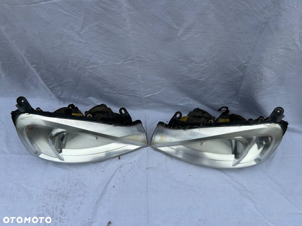 Komplet lamp Europejskich Opel Corsa C AL - 2