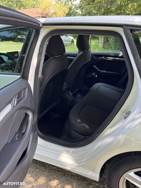Audi A3 Sportback 40 S tronic - 10