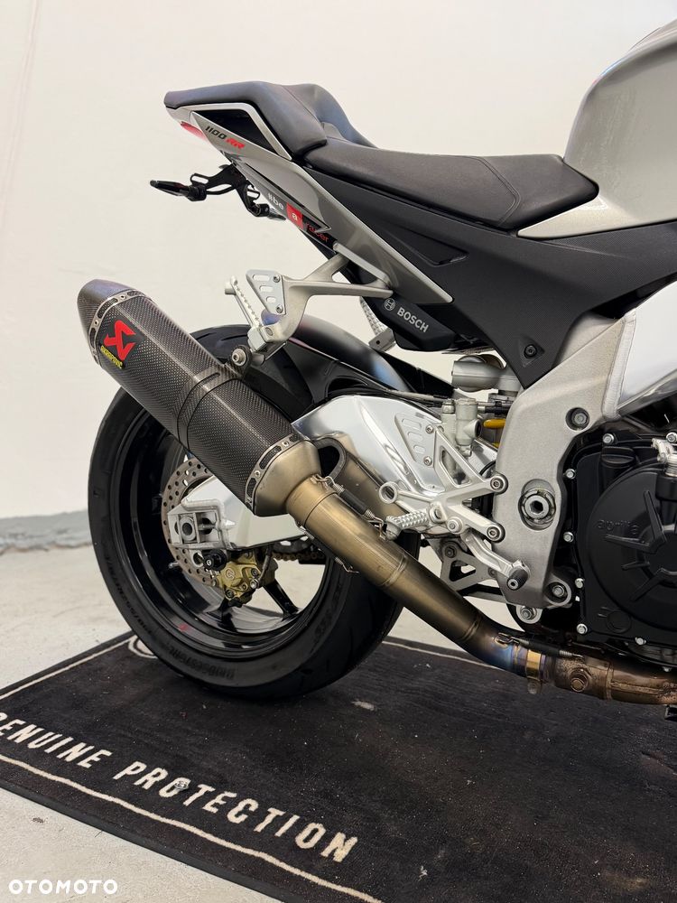 Aprilia Tuono - 11