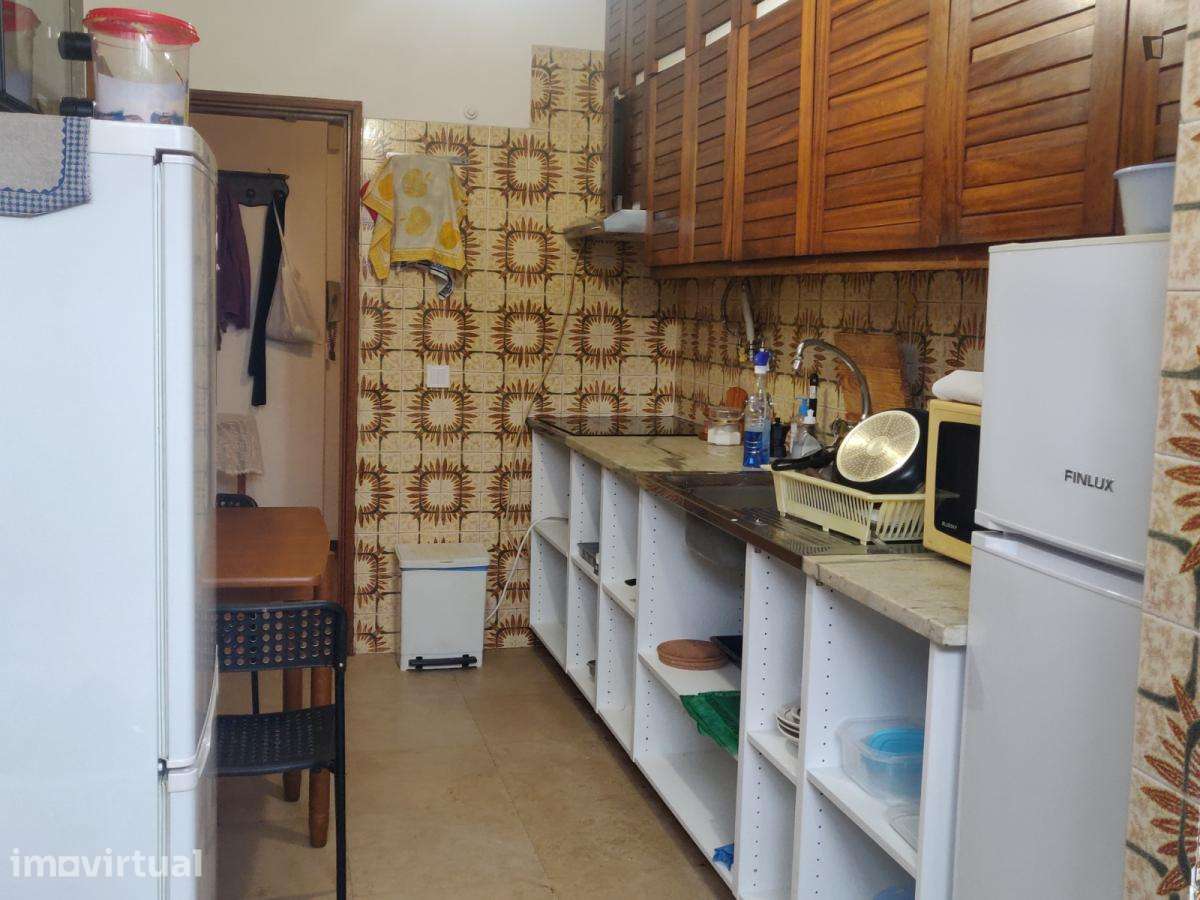 Quarto - localizado em Lumiar Lisbon - Grande imagem: 3/13