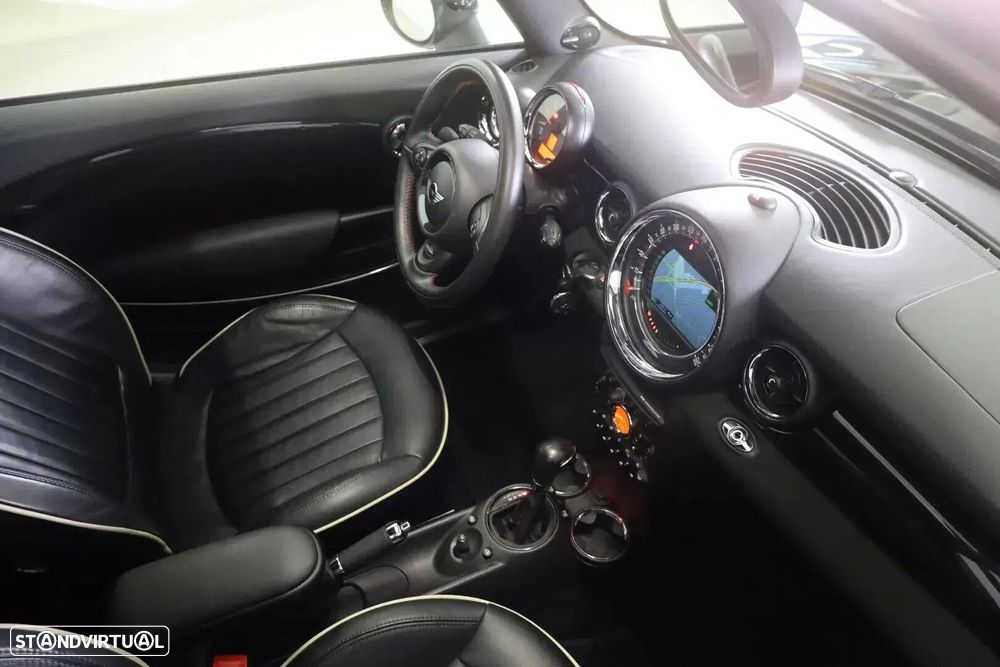 MINI Cabrio John Cooper Works Auto - 16
