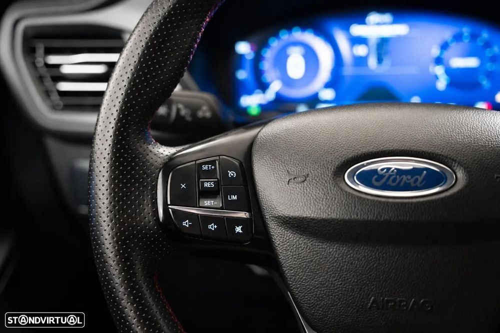 Ford Kuga 1.5 EcoBoost ST-Line - 14