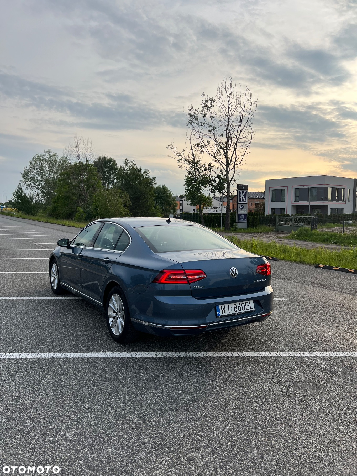 Volkswagen Passat 2.0 TDI BMT Highline DSG - 4