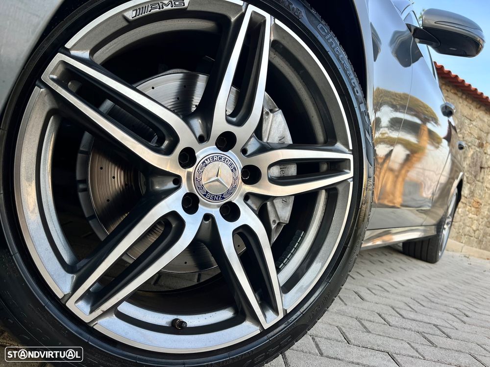 Mercedes-Benz E 220 d AMG Line - 15