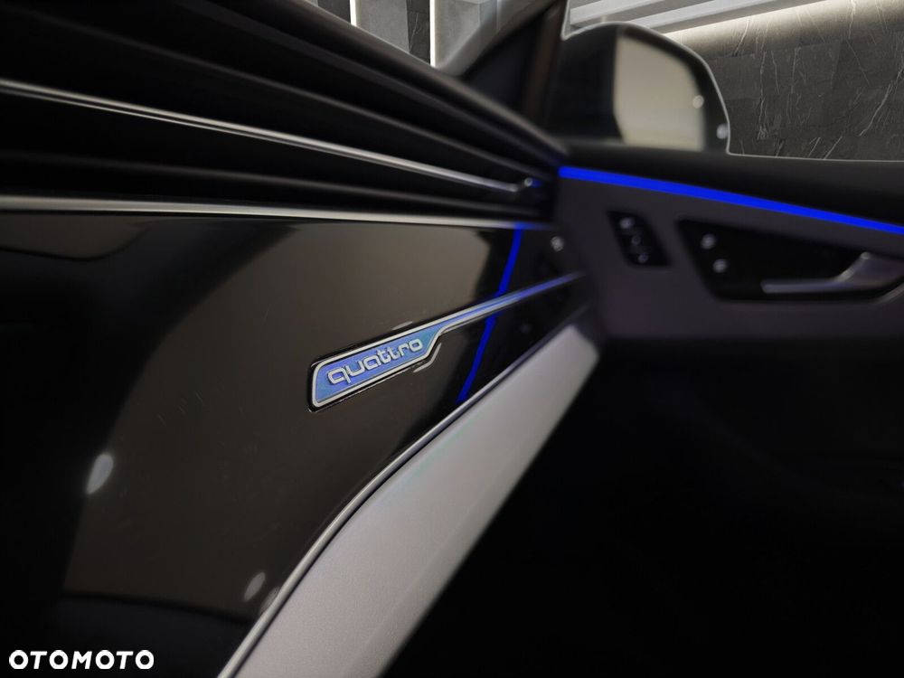 Audi Q8 - 16
